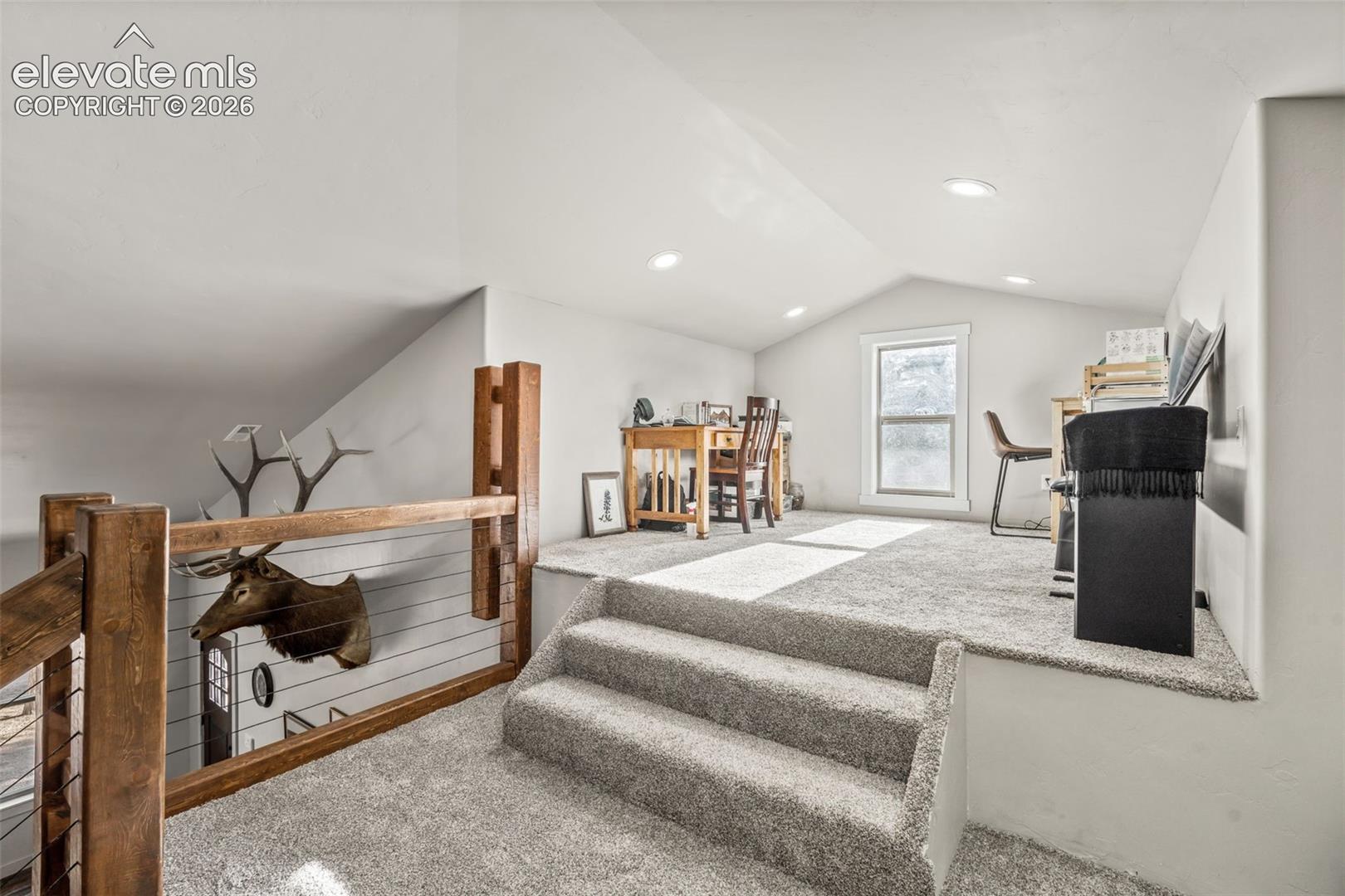 Listing photo 31 for 2270 Pikes Peak Drive