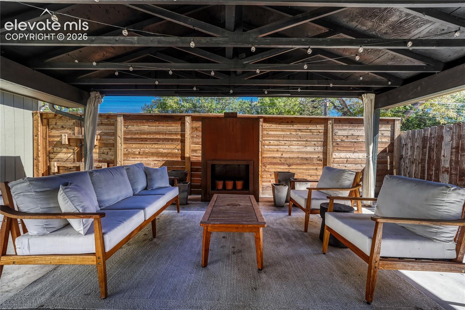 Listing photo 24 for 2845 N Institute Street
