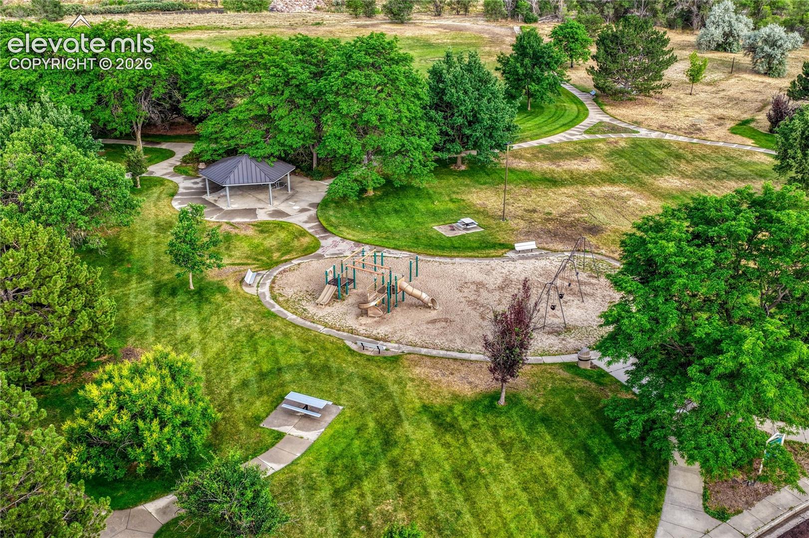 2045 Heathercrest Drive, photo 42