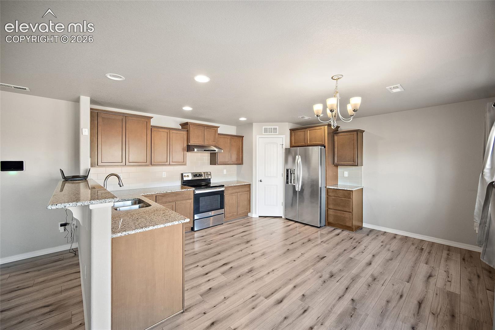 Listing photo 13 for 7701 Berwyn Loop