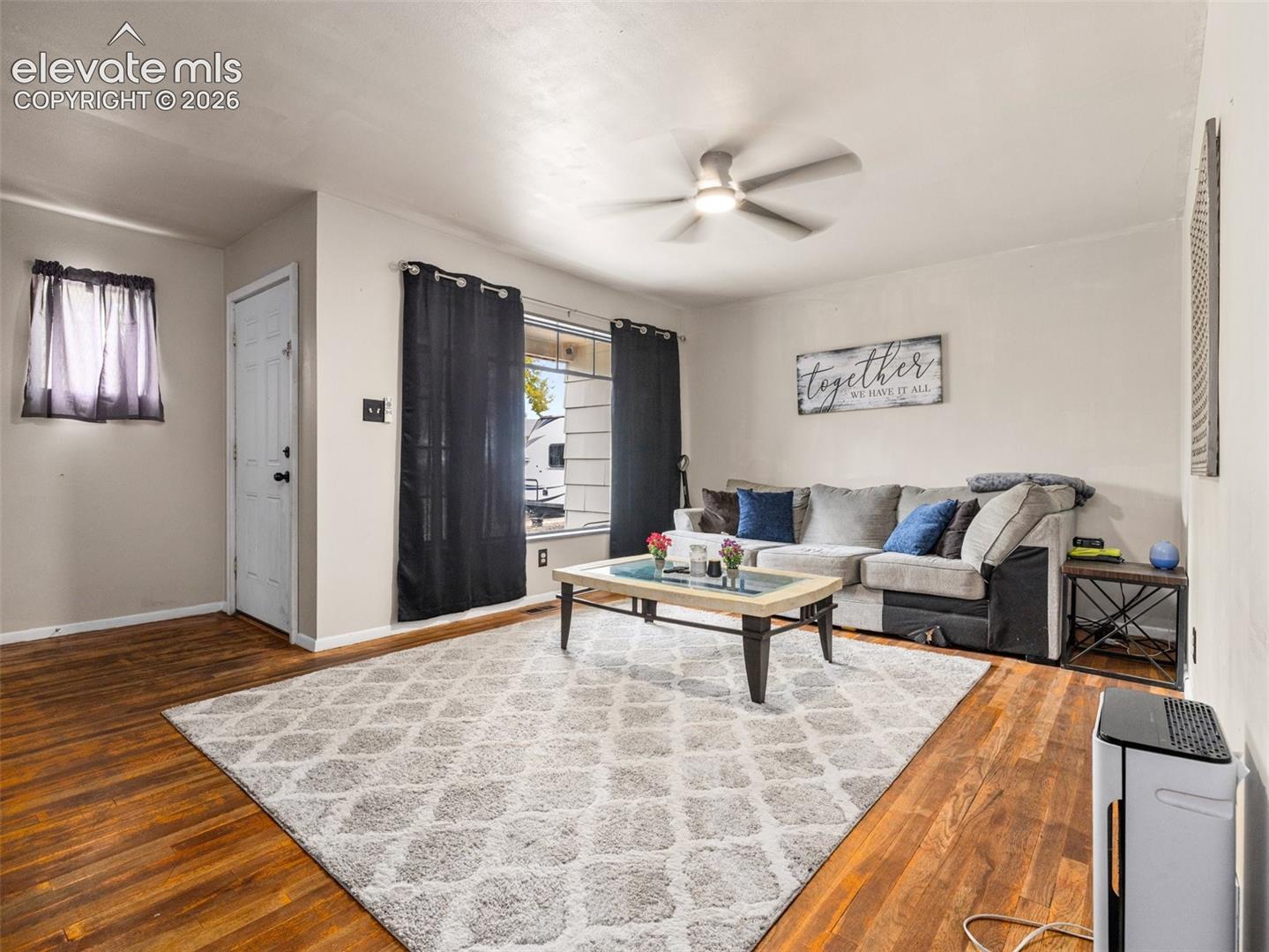Listing photo 8 for 18 Dundee Lane