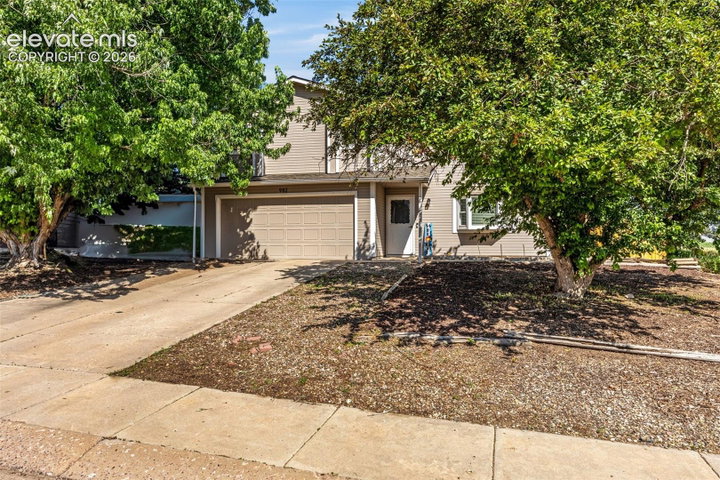 982 Candlestar Loop — listing photo