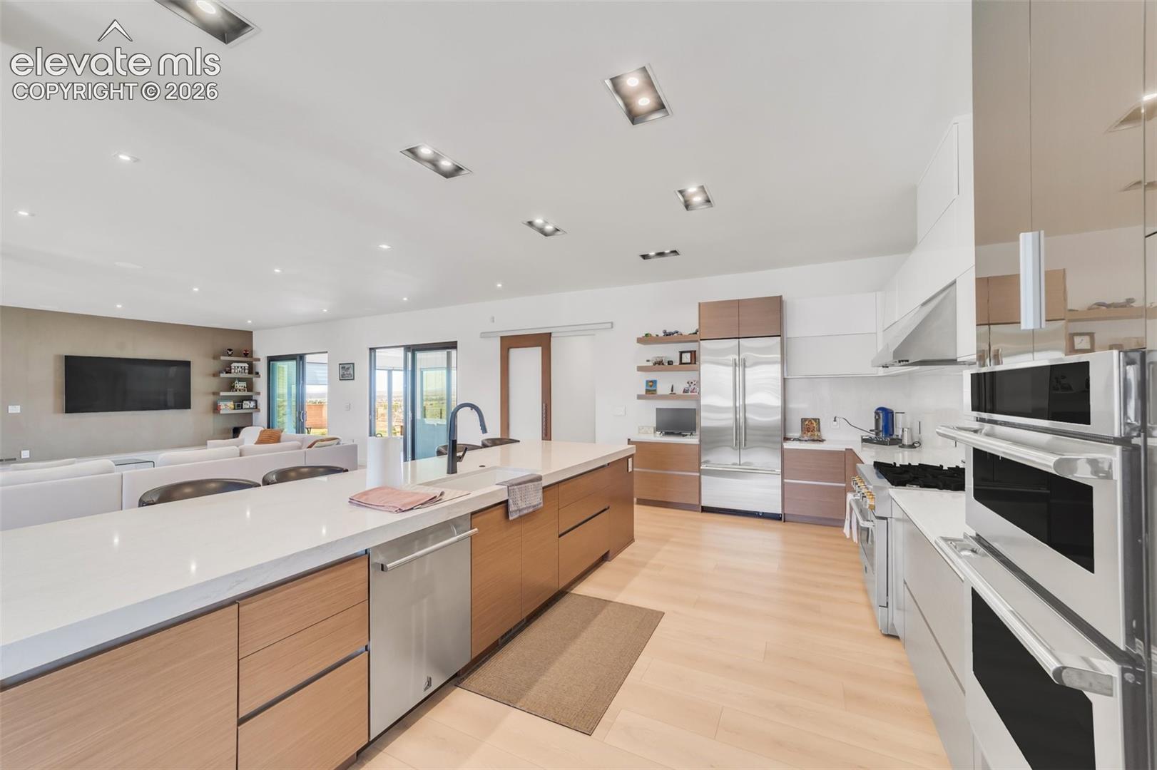 Listing photo 13 for 5805 Sawyer Ridge Drive