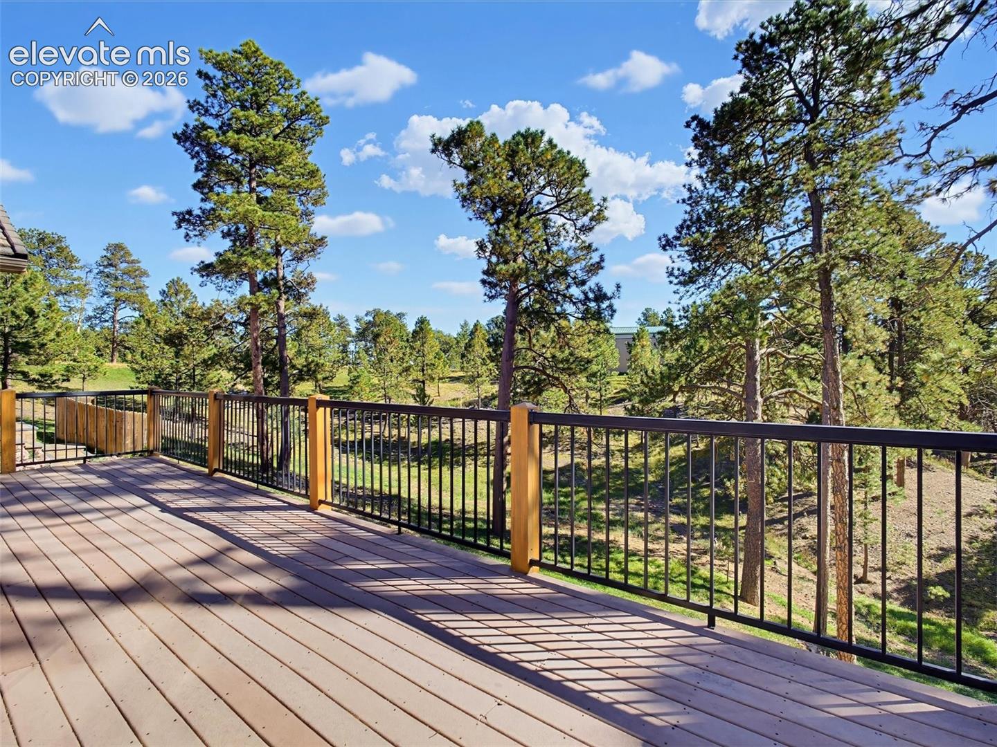Listing photo 22 for 18065 Cumbres Road