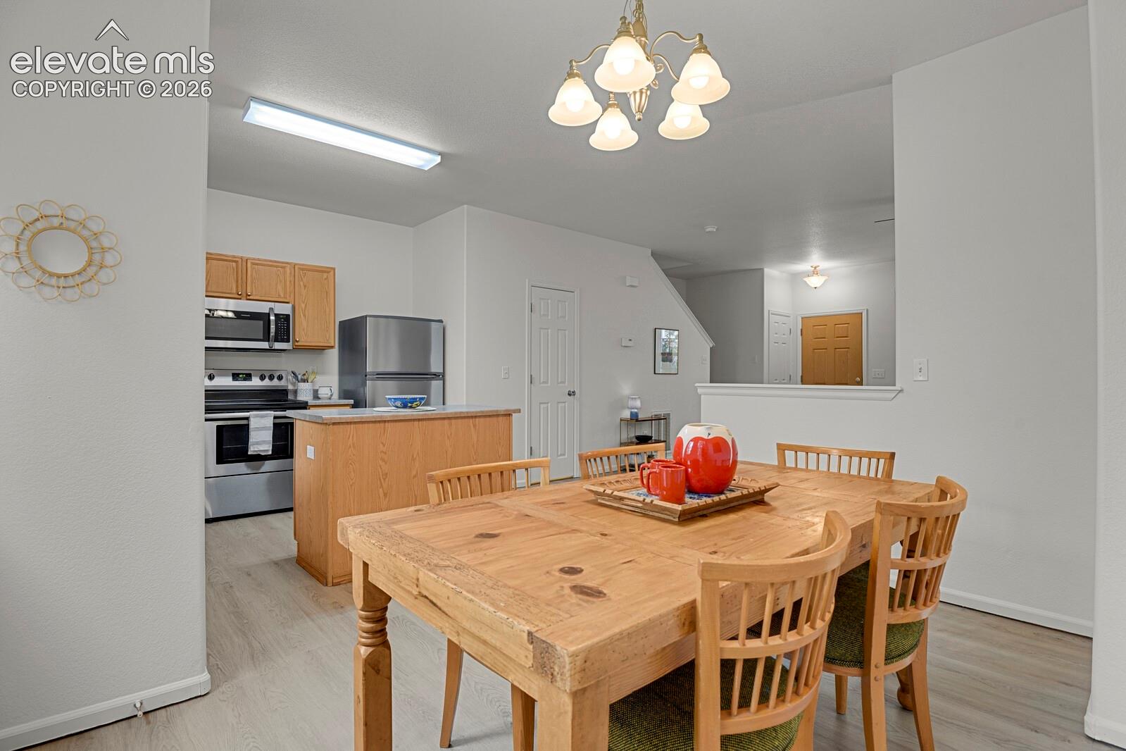 Listing photo 19 for 7770 Sandy Springs Point