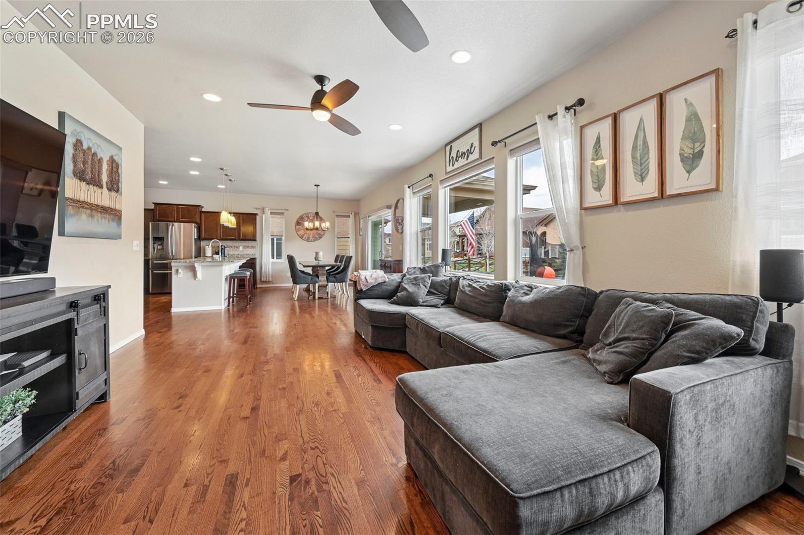 Listing photo 11 for 8742 Windy Plains Court