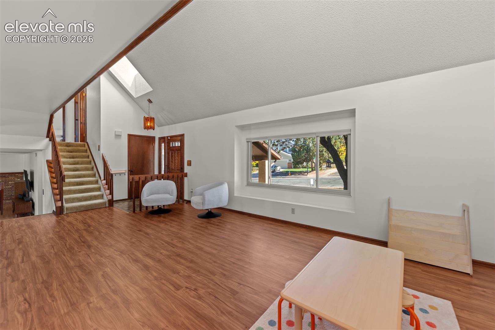 Listing photo 6 for 3025 Windjammer Drive