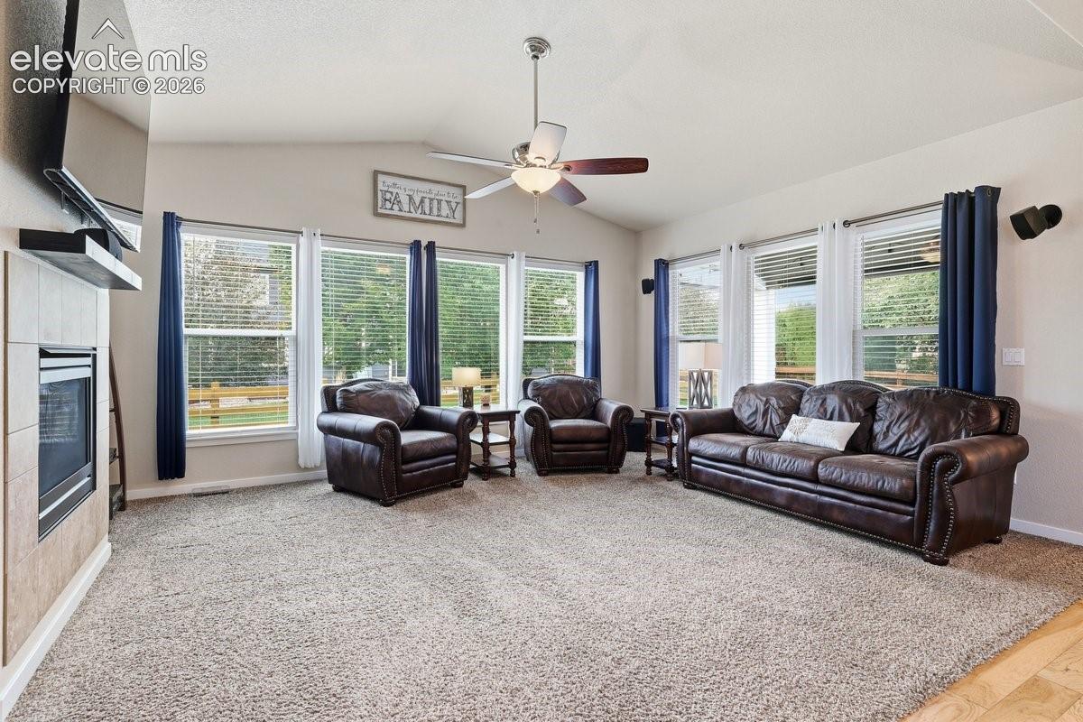 Listing photo 11 for 3502 Red Baron Drive