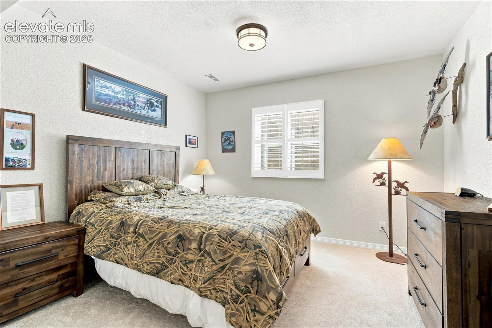 Listing photo 42 for 3708 Eveningglow Way