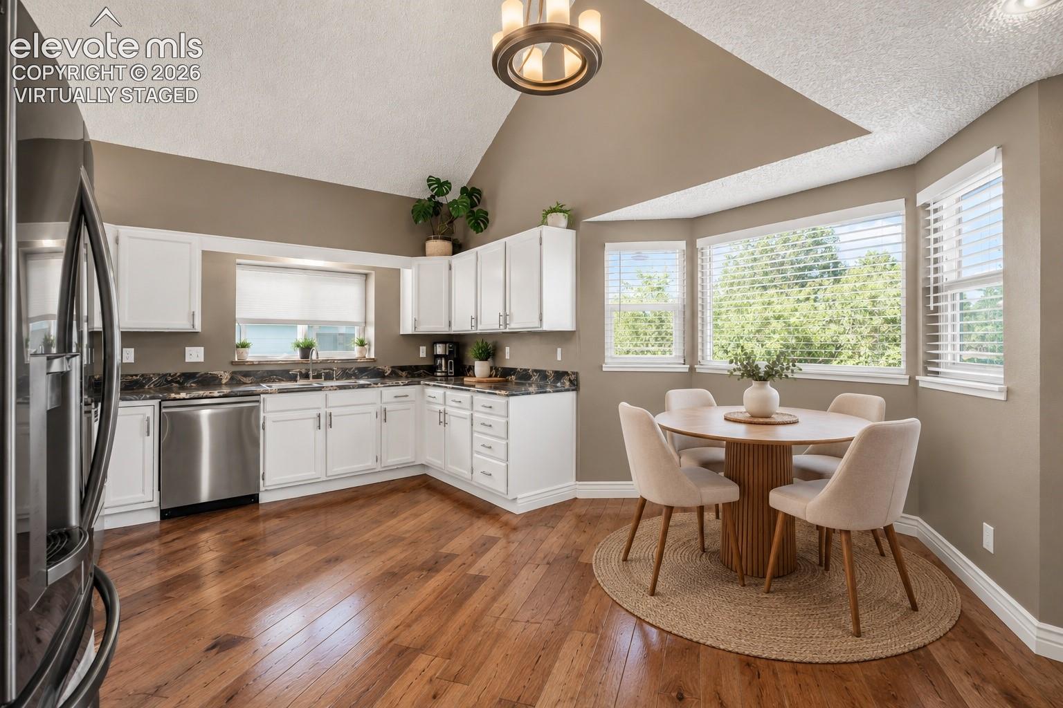 Listing photo 10 for 7810 Conifer Drive