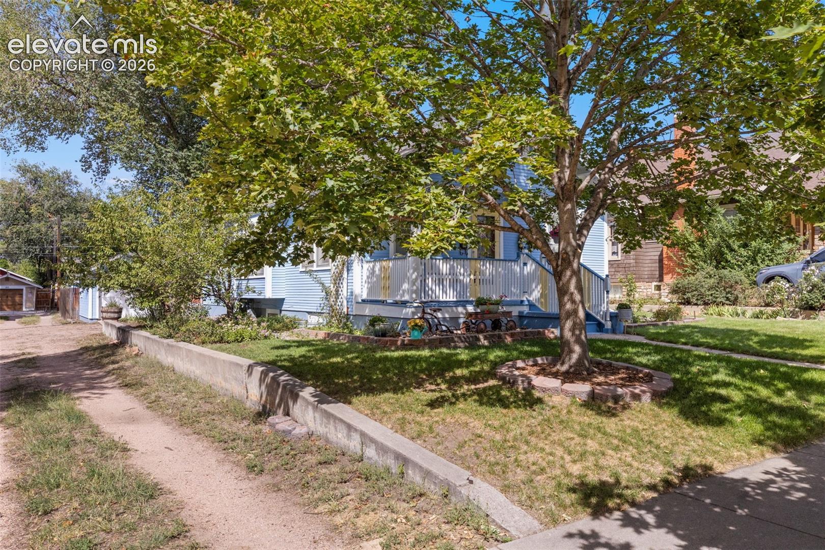 Listing photo 45 for 514 Custer Avenue