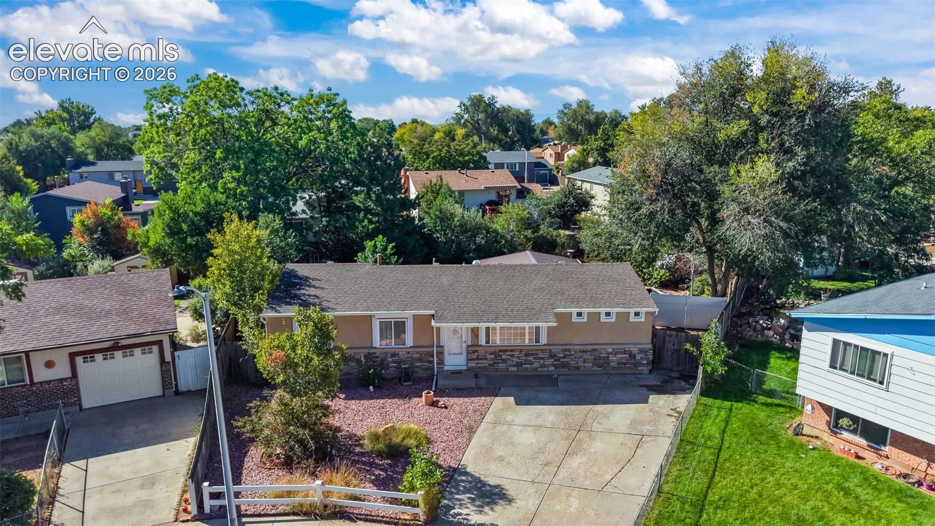Listing photo 22 for 512 Corte Sol NA
