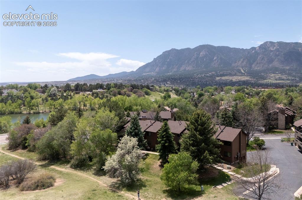 1016 Moorings Drive, photo 22