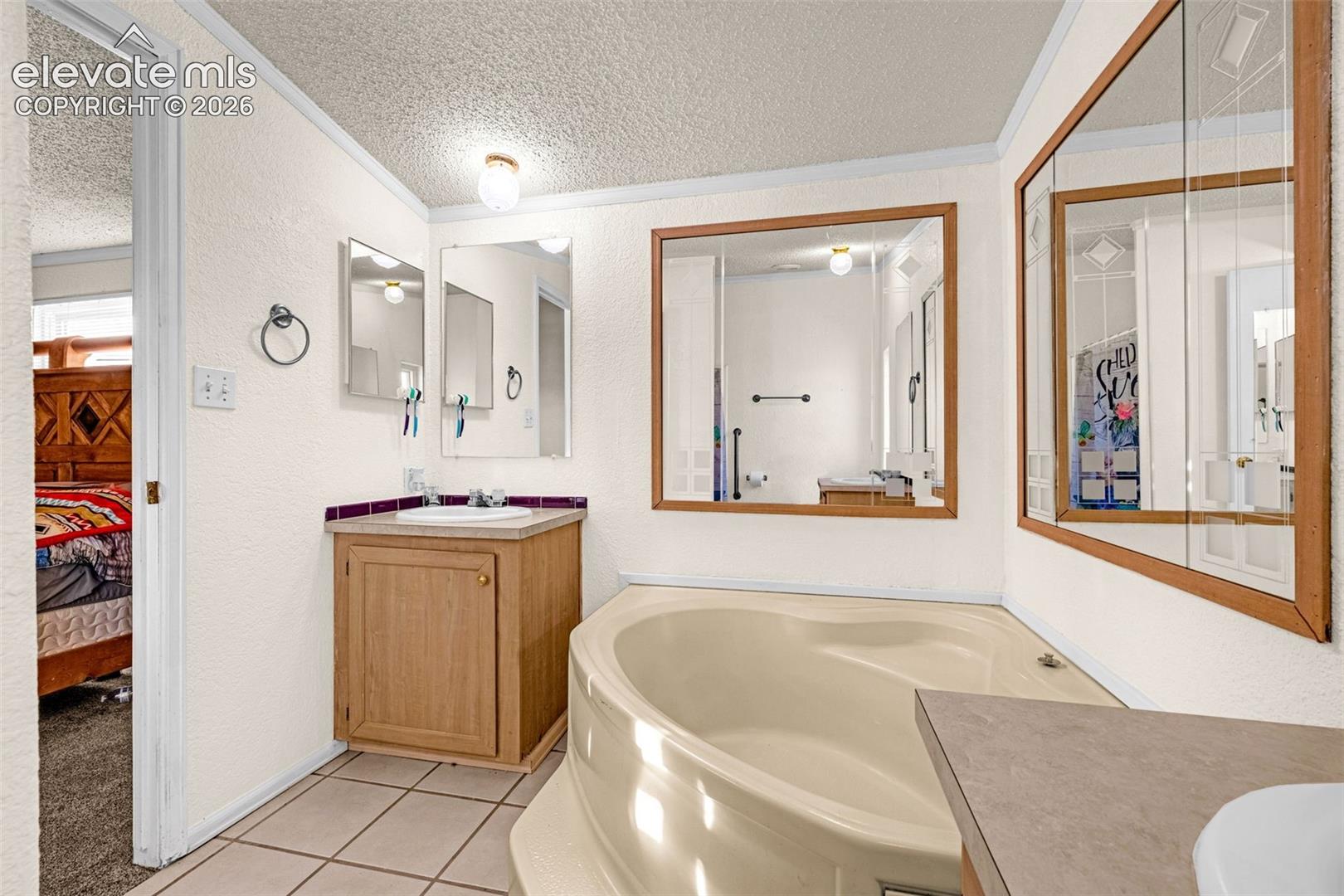 Listing photo 13 for 36925 Shear Road