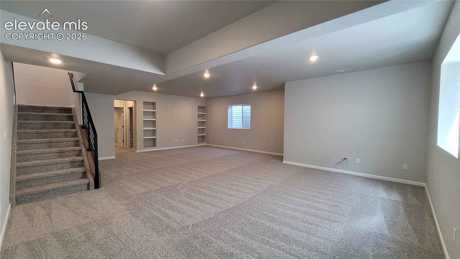 Listing photo 37 for 6532 Miro Lane