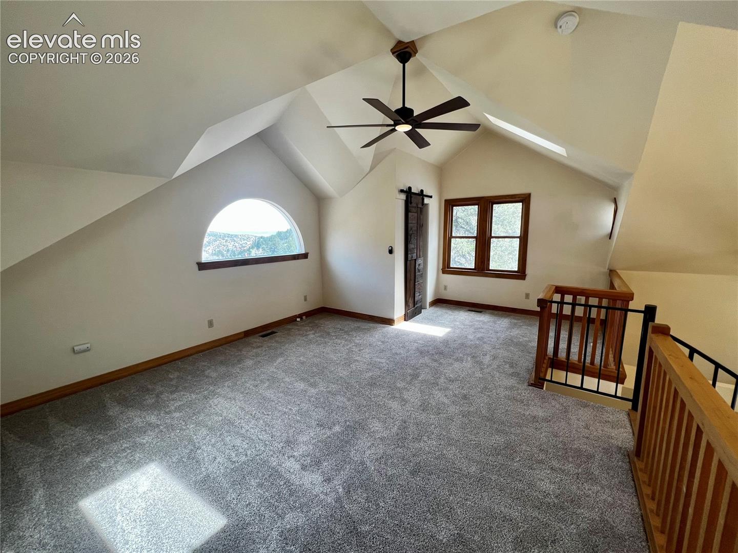 Listing photo 18 for 602 RUXTON Avenue