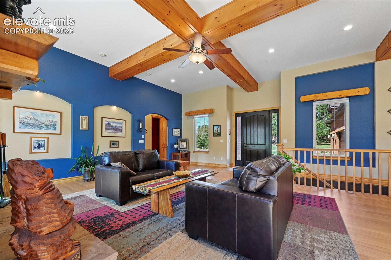 Listing photo 9 for 335 West Way