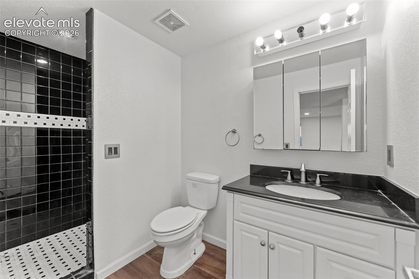 Listing photo 23 for 11095 Falling Star Road