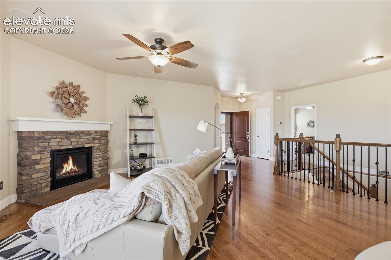 Listing photo 6 for 13036 Cupcake Heights