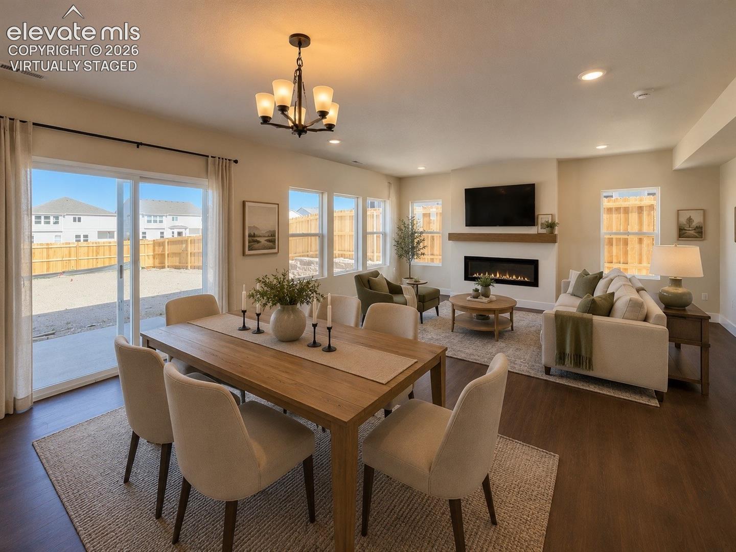 Listing photo 3 for 8206 Lemon Grass Road