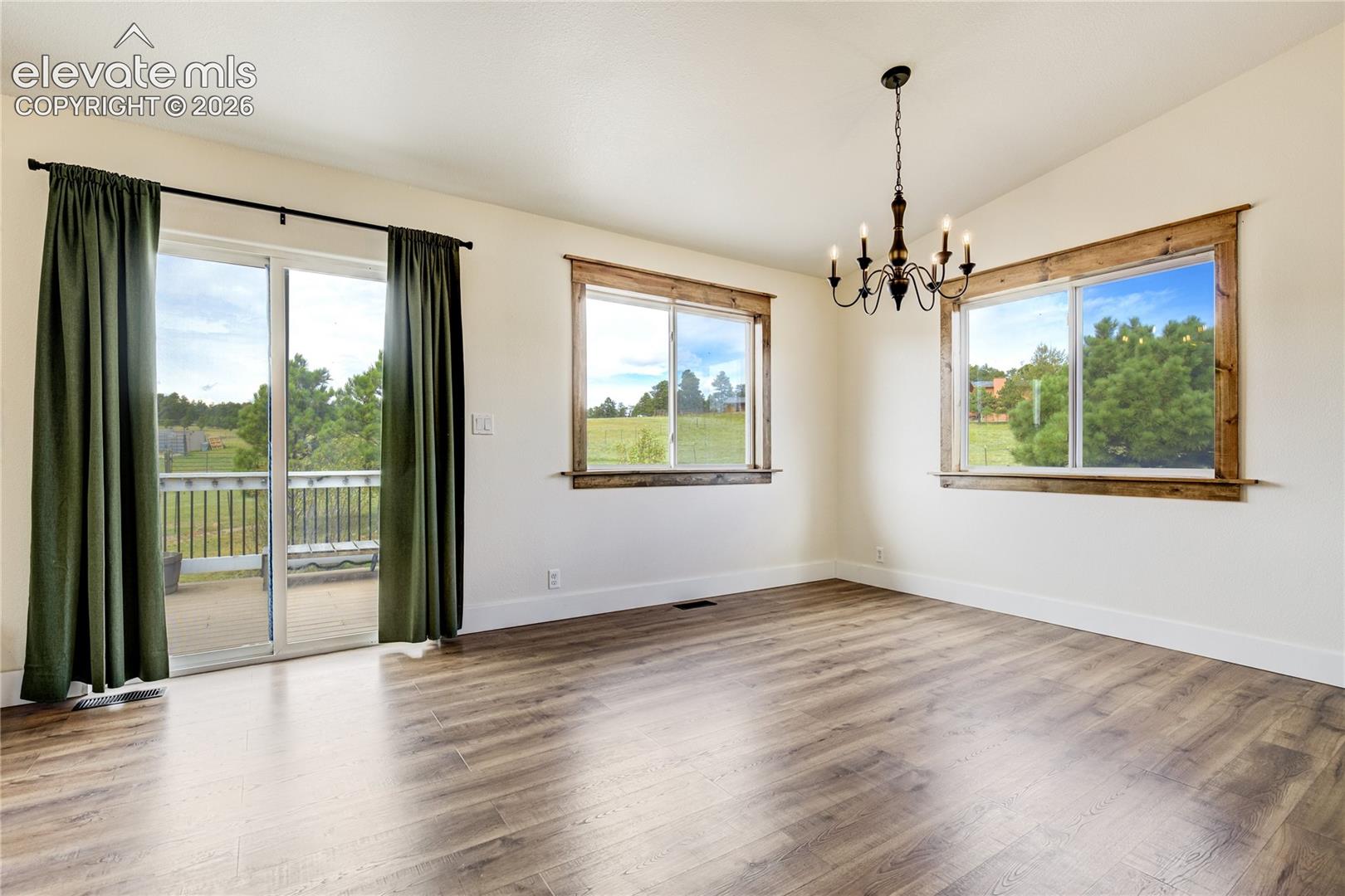 Listing photo 12 for 17650 Fremont Fort Drive