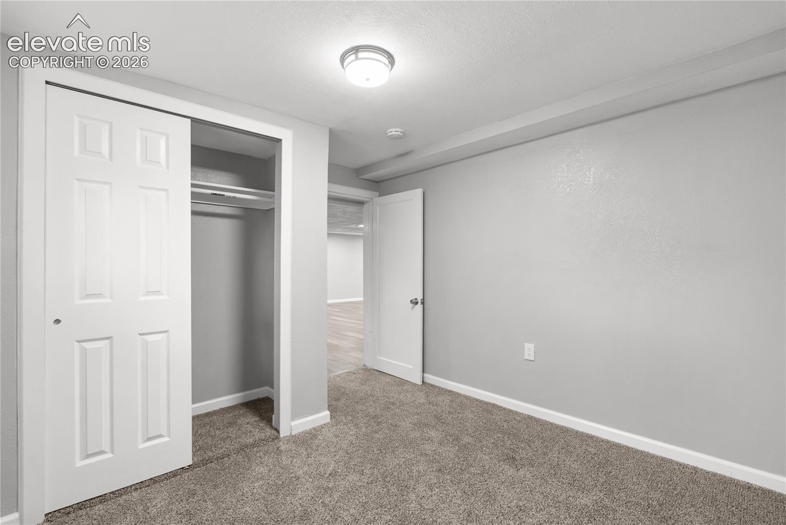 Listing photo 14 for 1606 Navajo Circle