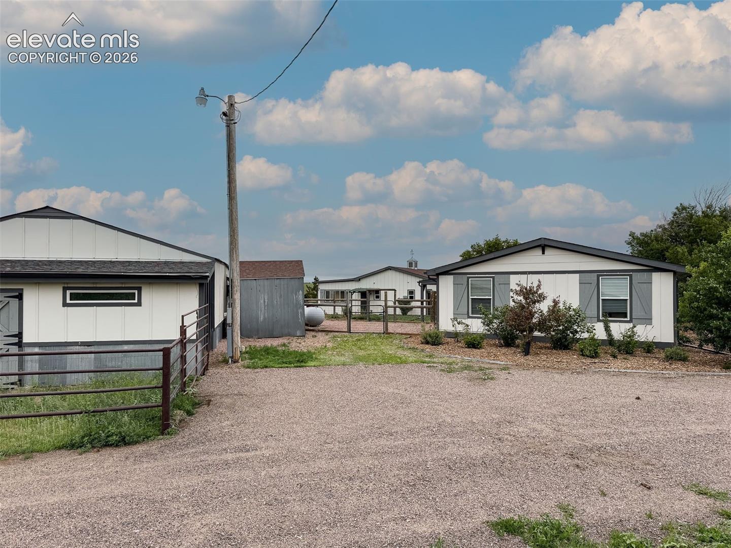 Listing photo 33 for 30255 Antioch Road