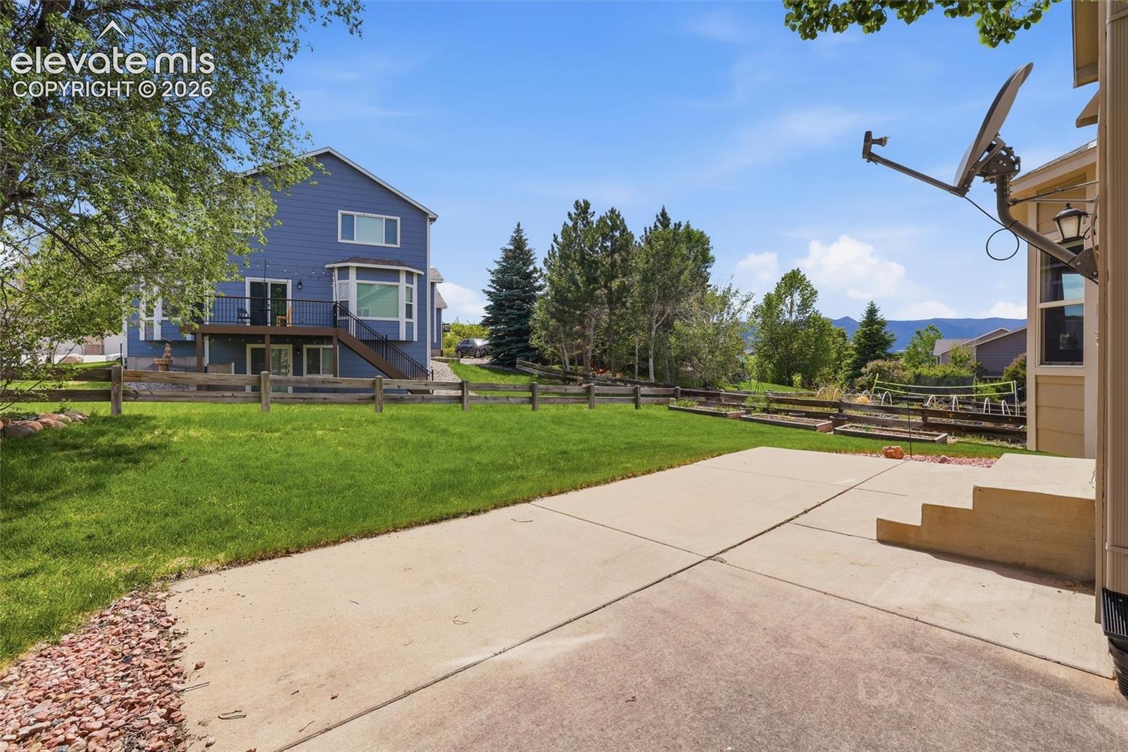 1353 Lookout Springs Drive, photo 44