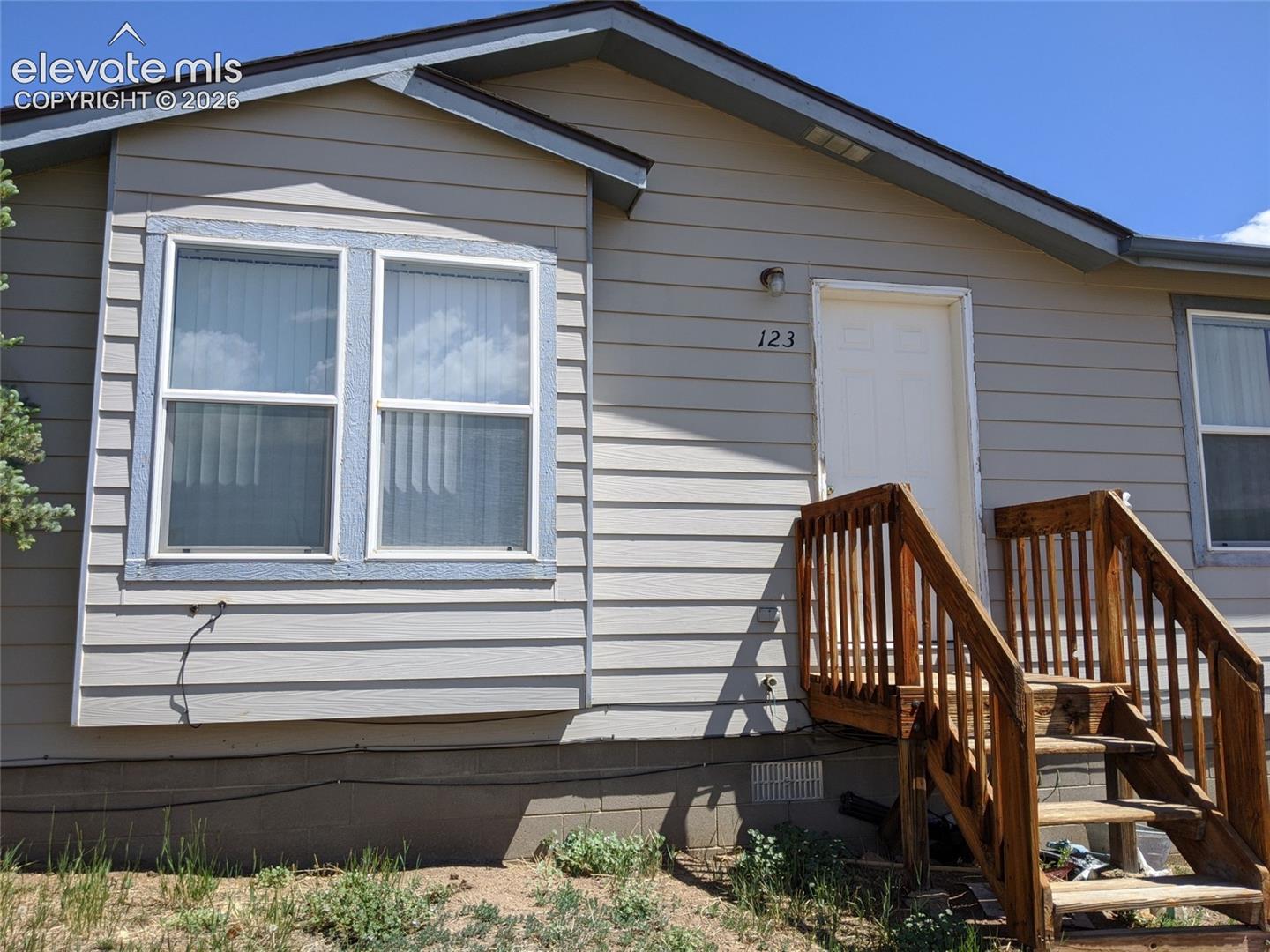325 Galena Avenue