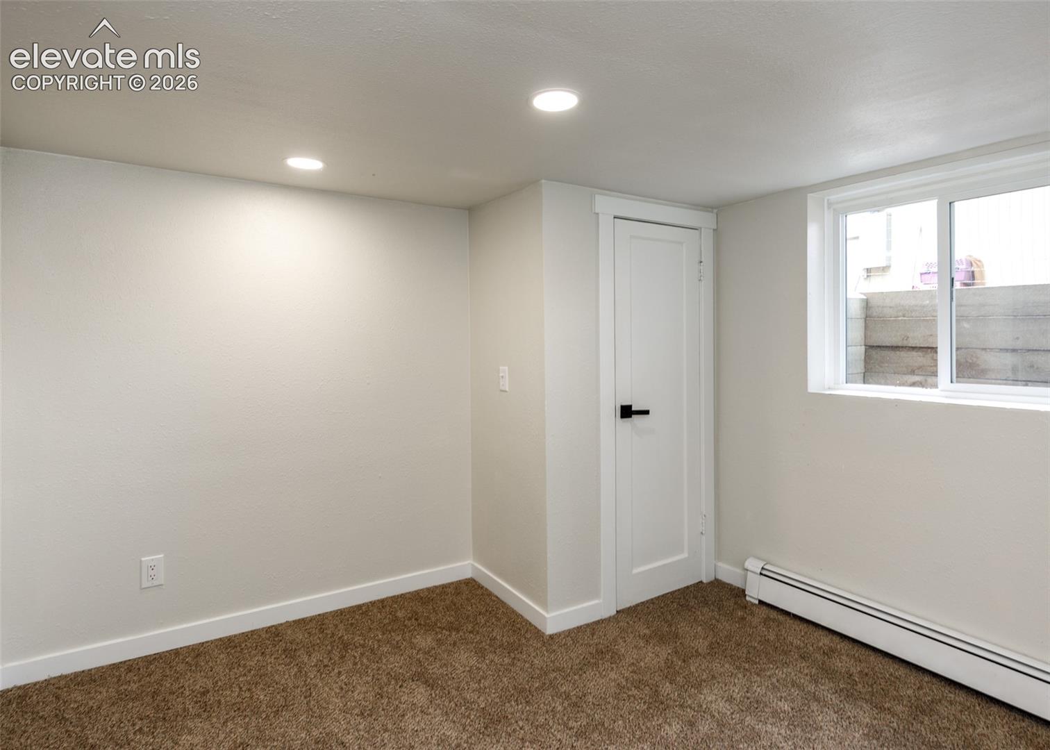 Listing photo 33 for 1306 W Abriendo Avenue