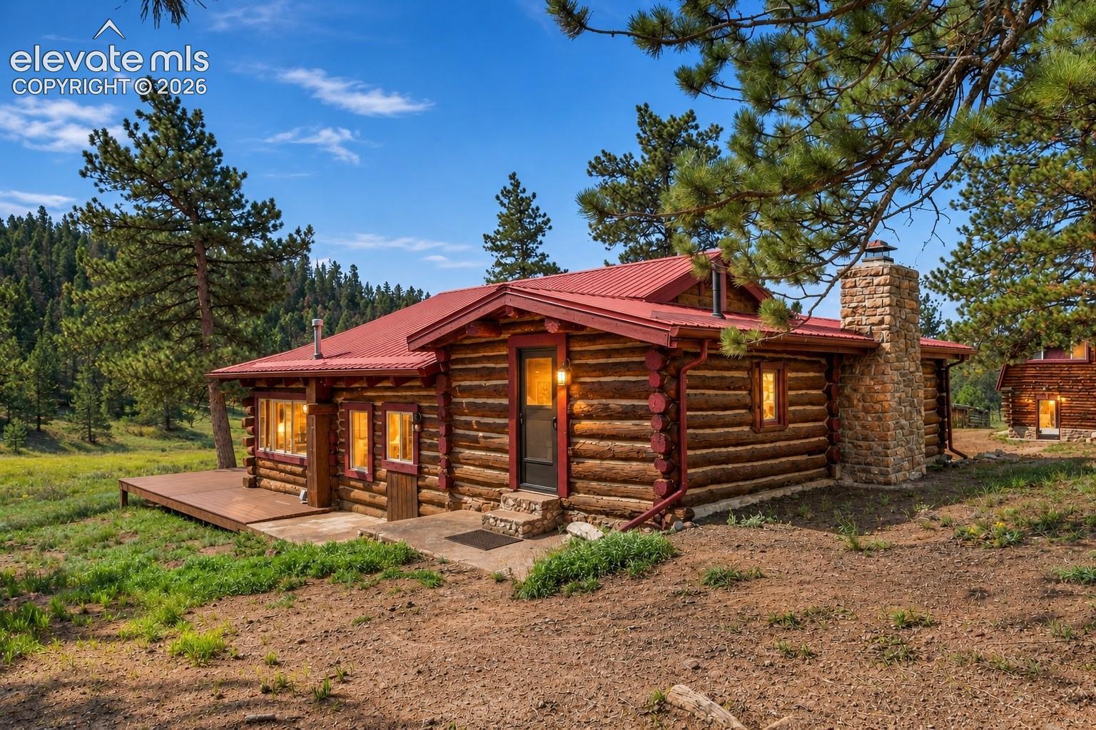 Listing photo 5 for 3303 Trail Creek Road