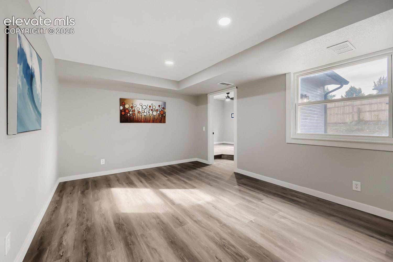 Listing photo 8 for 4506 Lancaster Drive