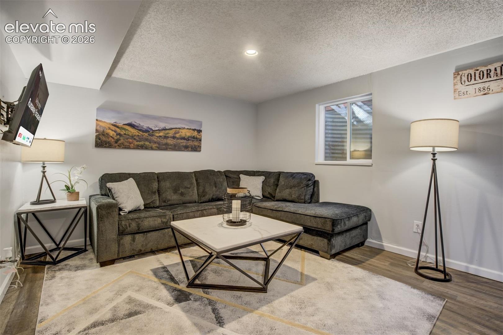 Listing photo 21 for 2566 Royalty Court