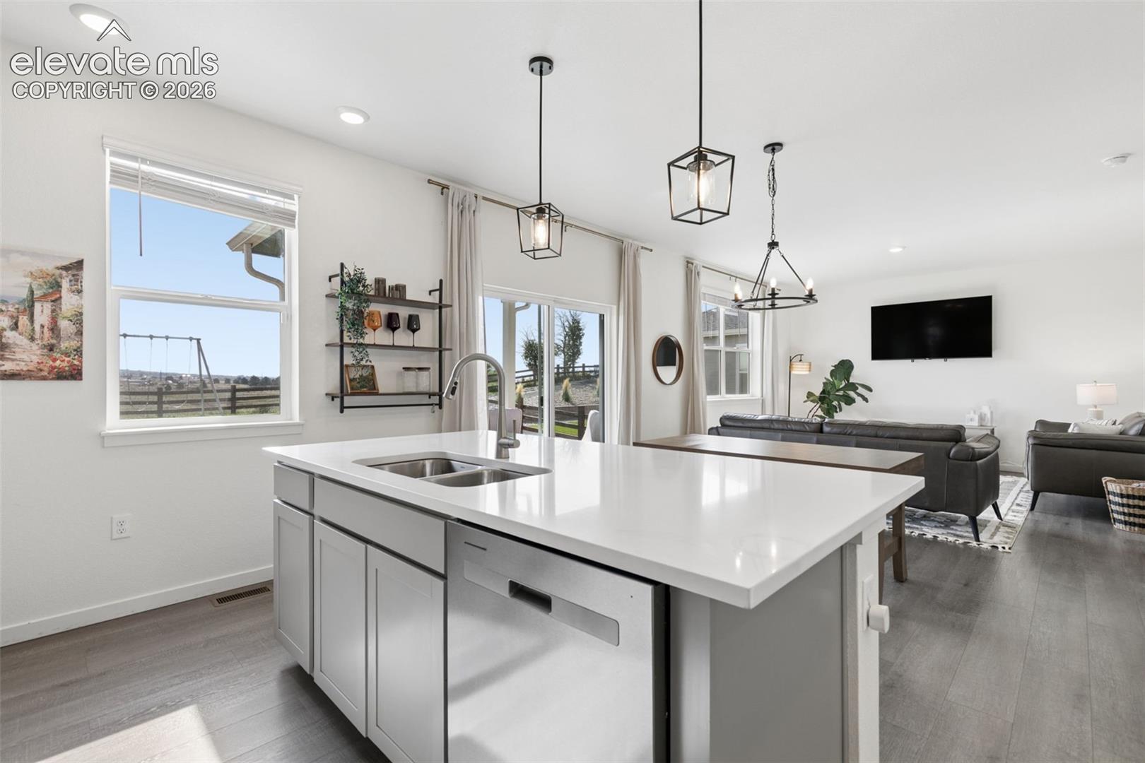 Listing photo 10 for 16149 Alpine Sorrel Drive
