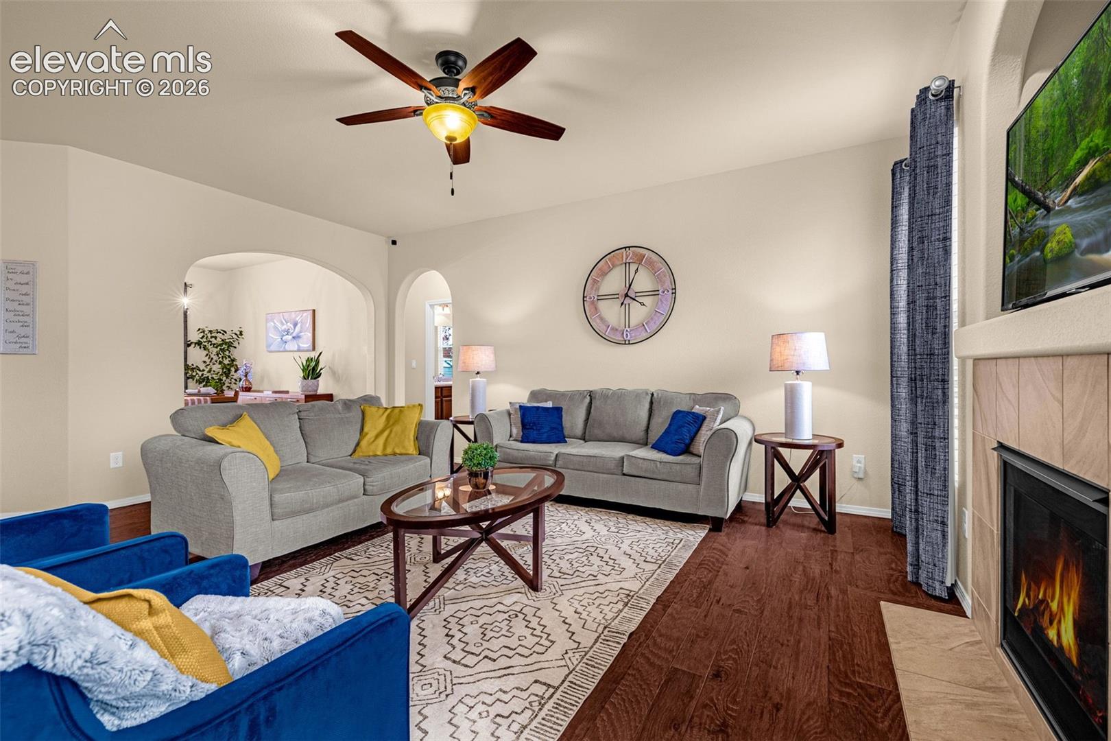Listing photo 8 for 10638 Mt Emerald Drive