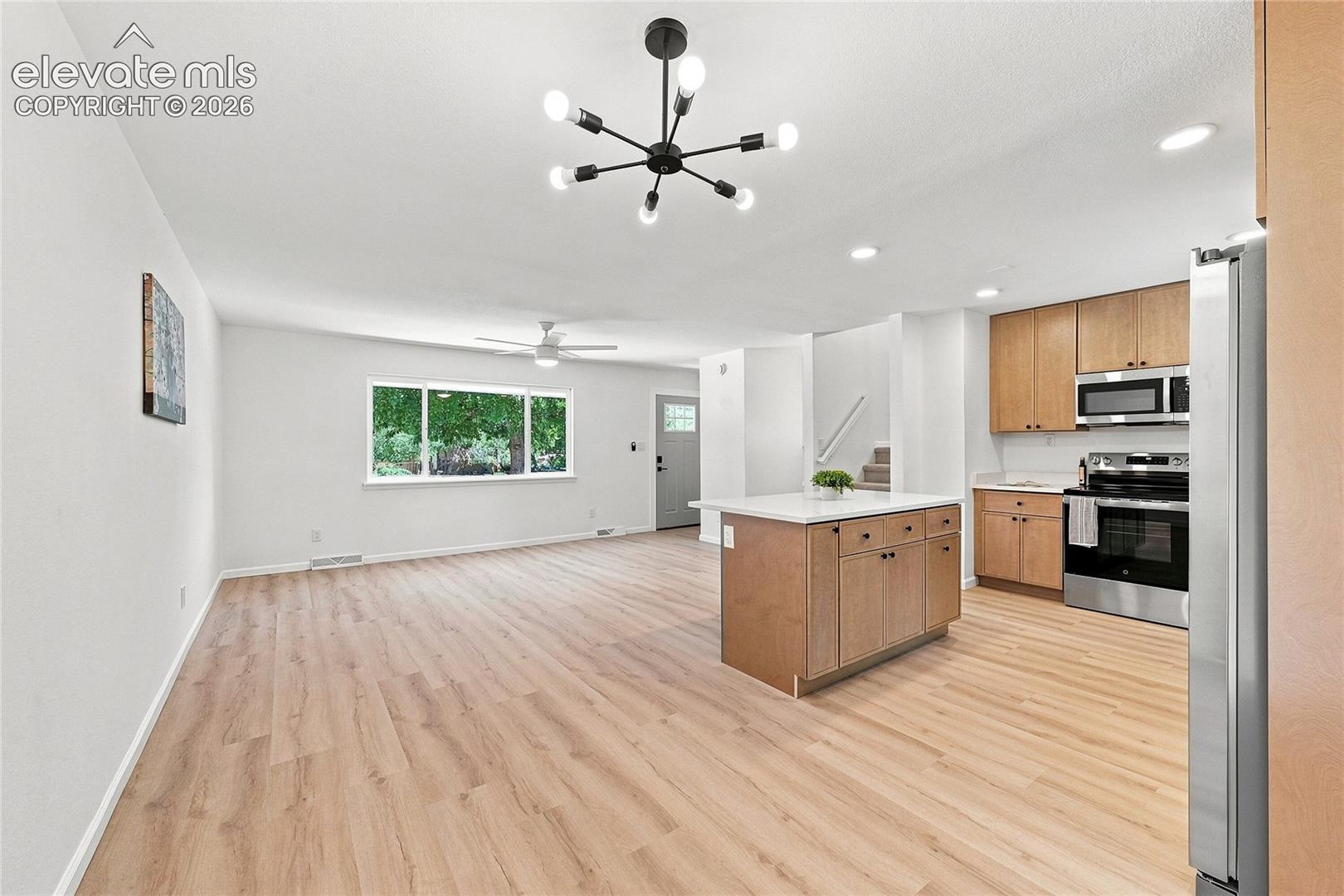 Listing photo 9 for 934 Bowser Drive