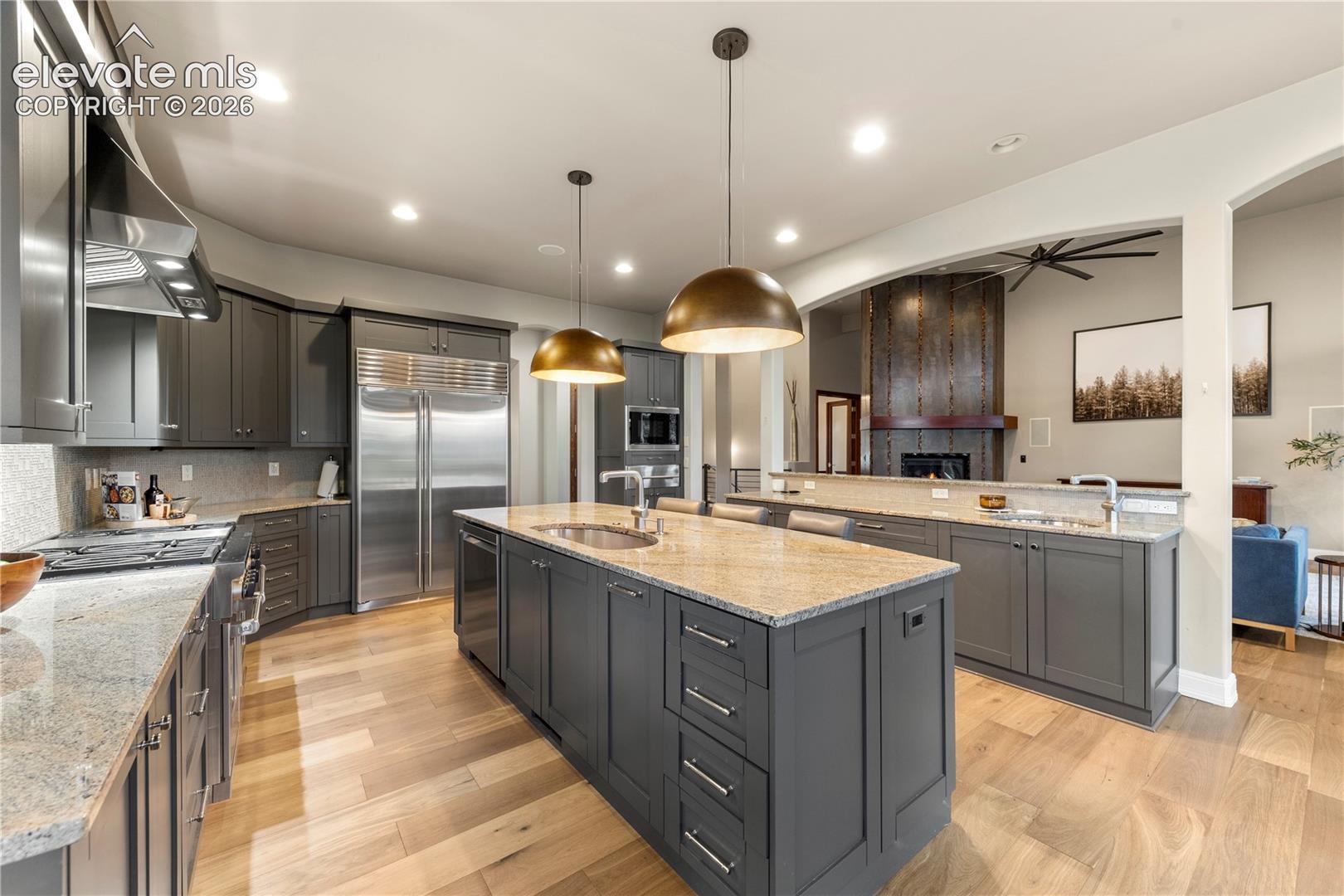 Listing photo 14 for 2217 Rainbows End Point