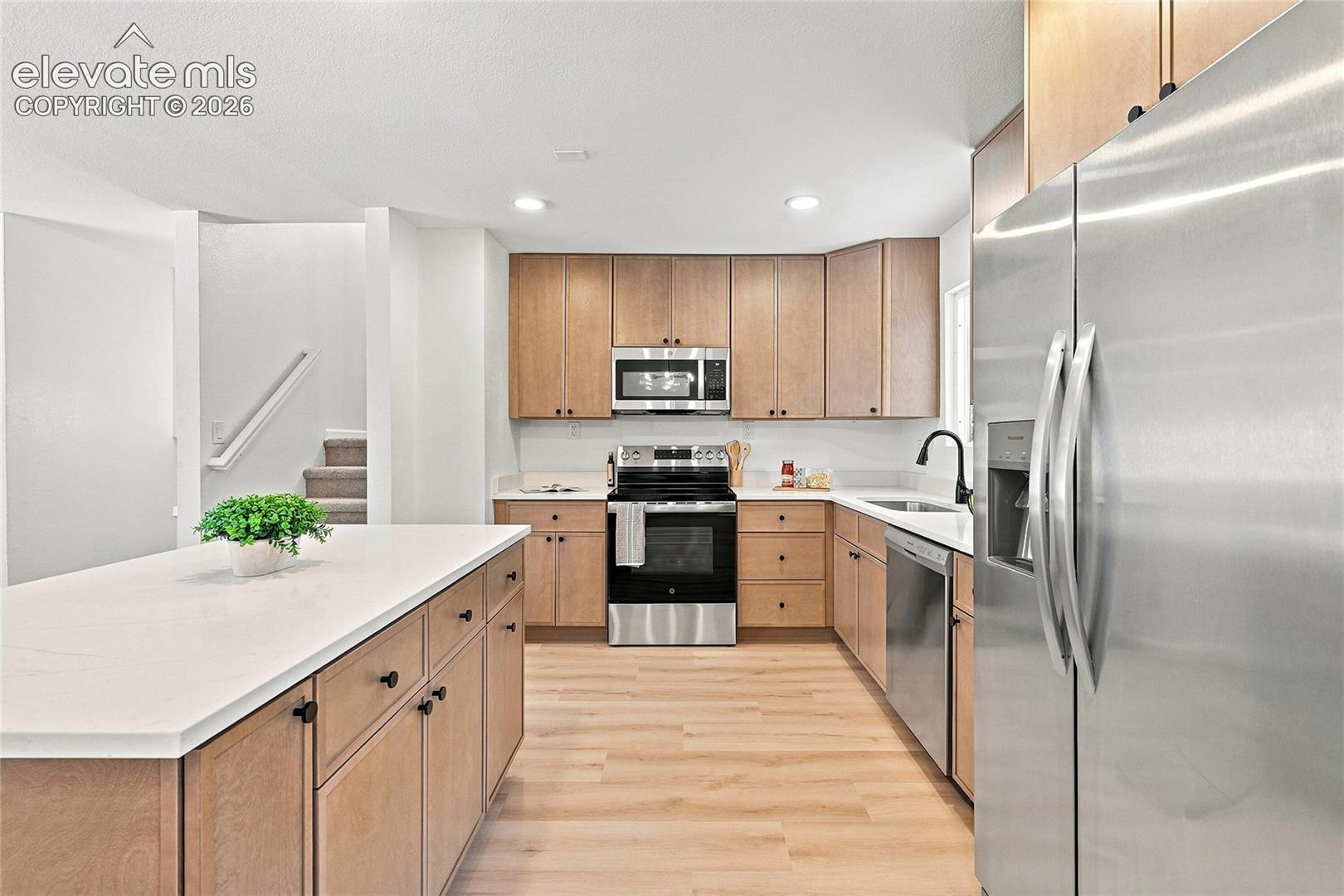 Listing photo 11 for 934 Bowser Drive