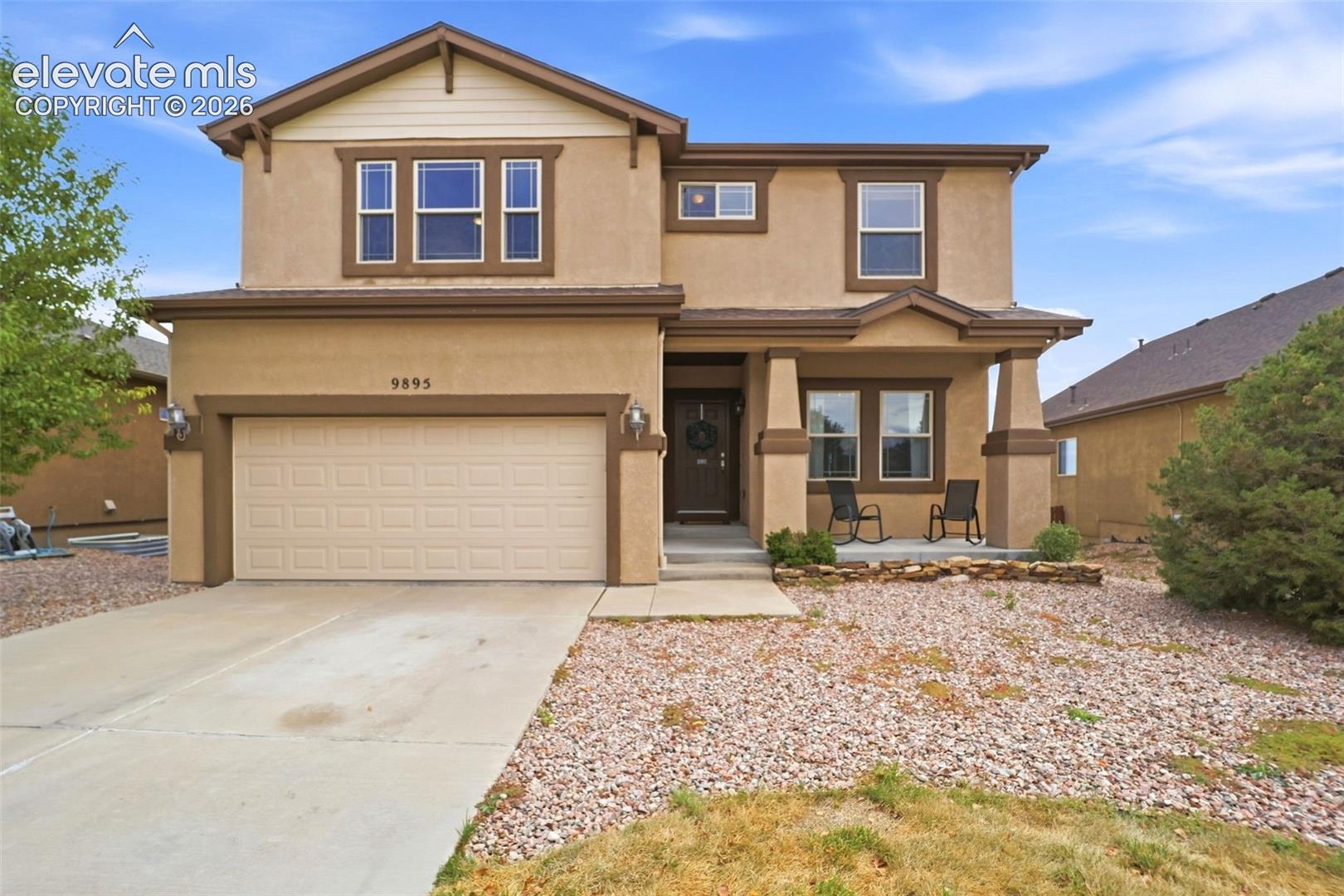 Listing photo 2 for 9895 Kings Canyon Drive