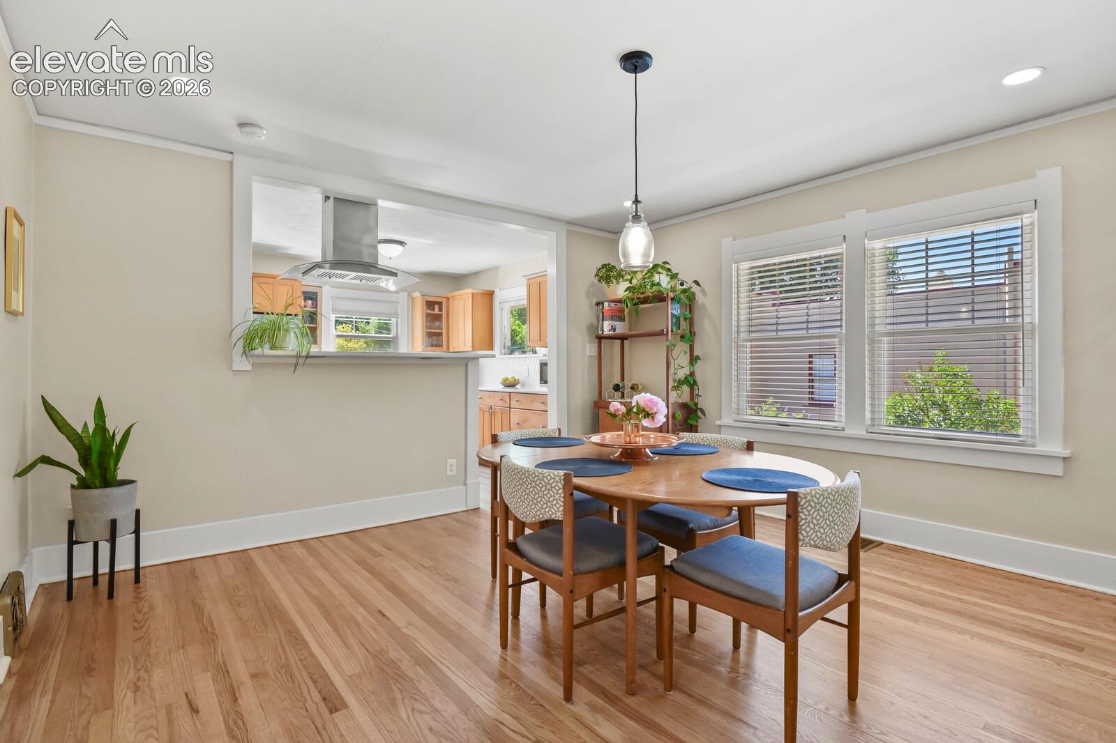 Listing photo 13 for 1507 N El Paso Street