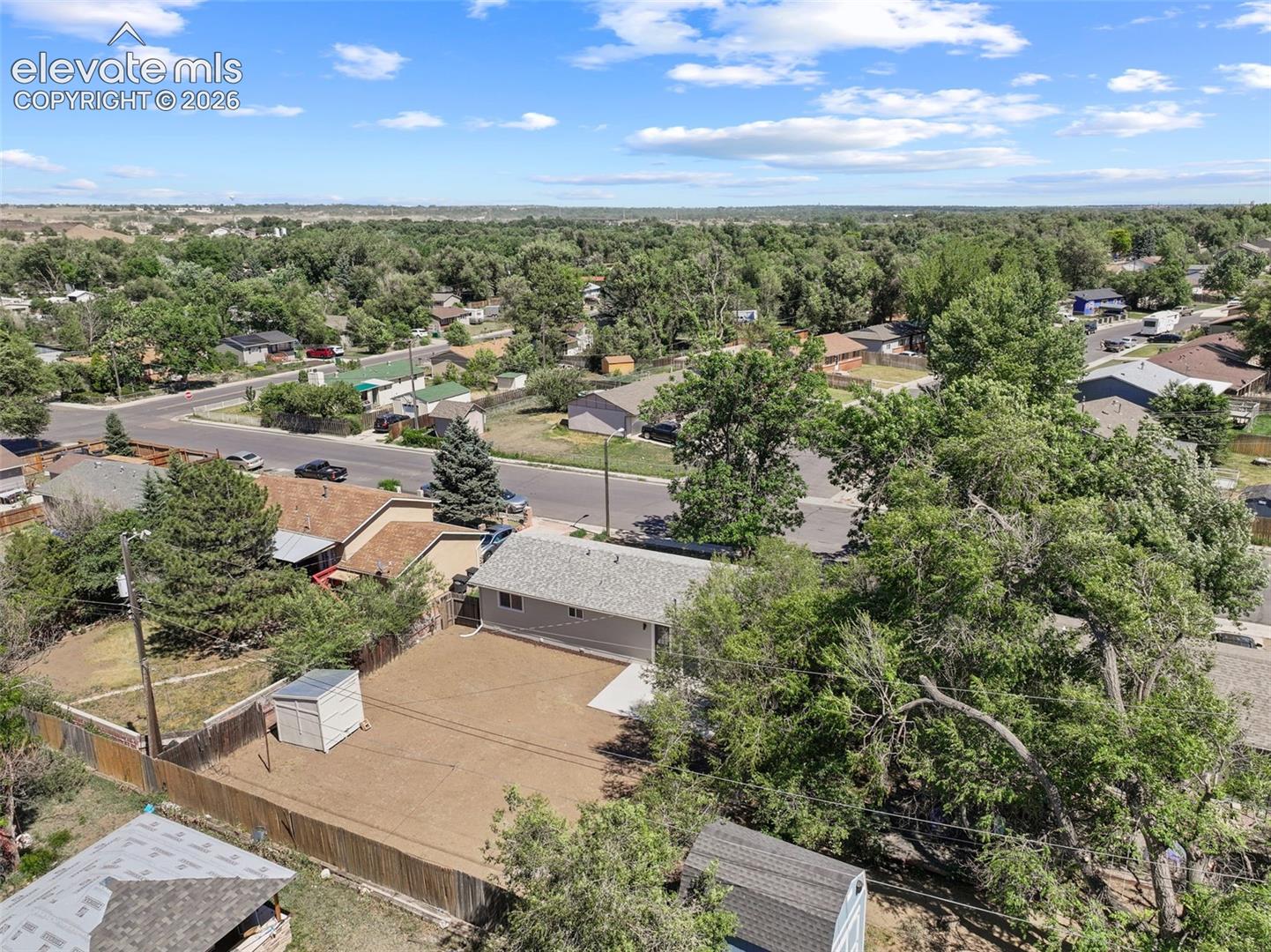 2540 Naples Drive, photo 40