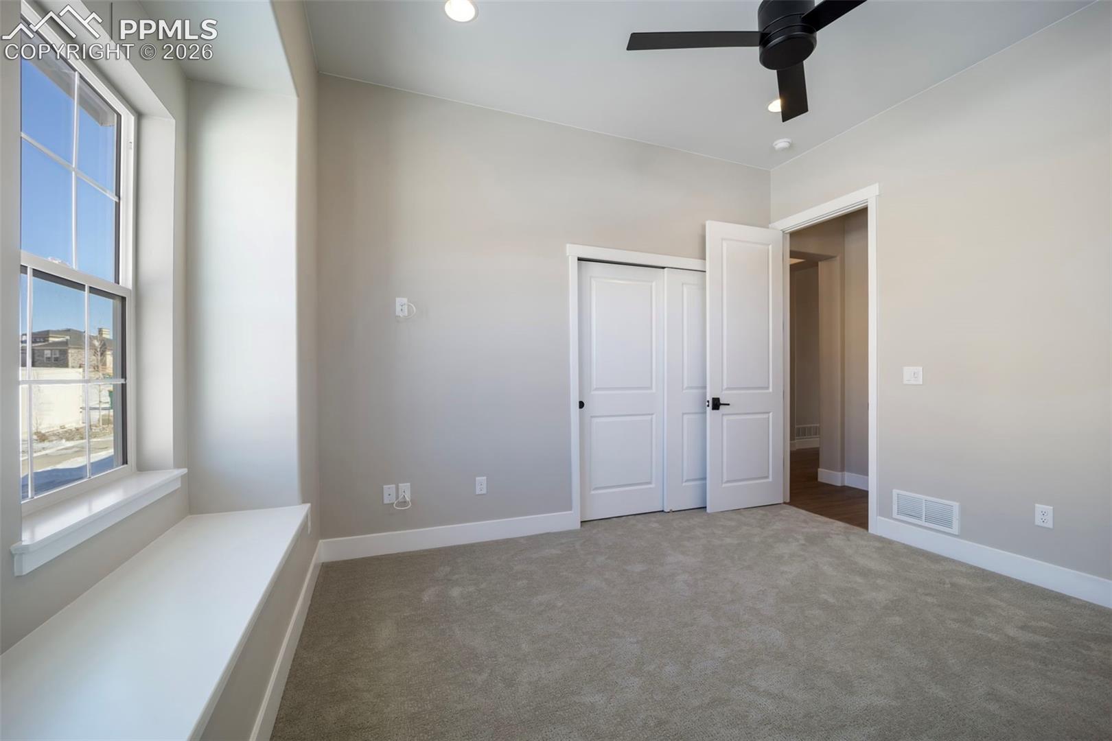 Listing photo 16 for 12323 Mionetto Court