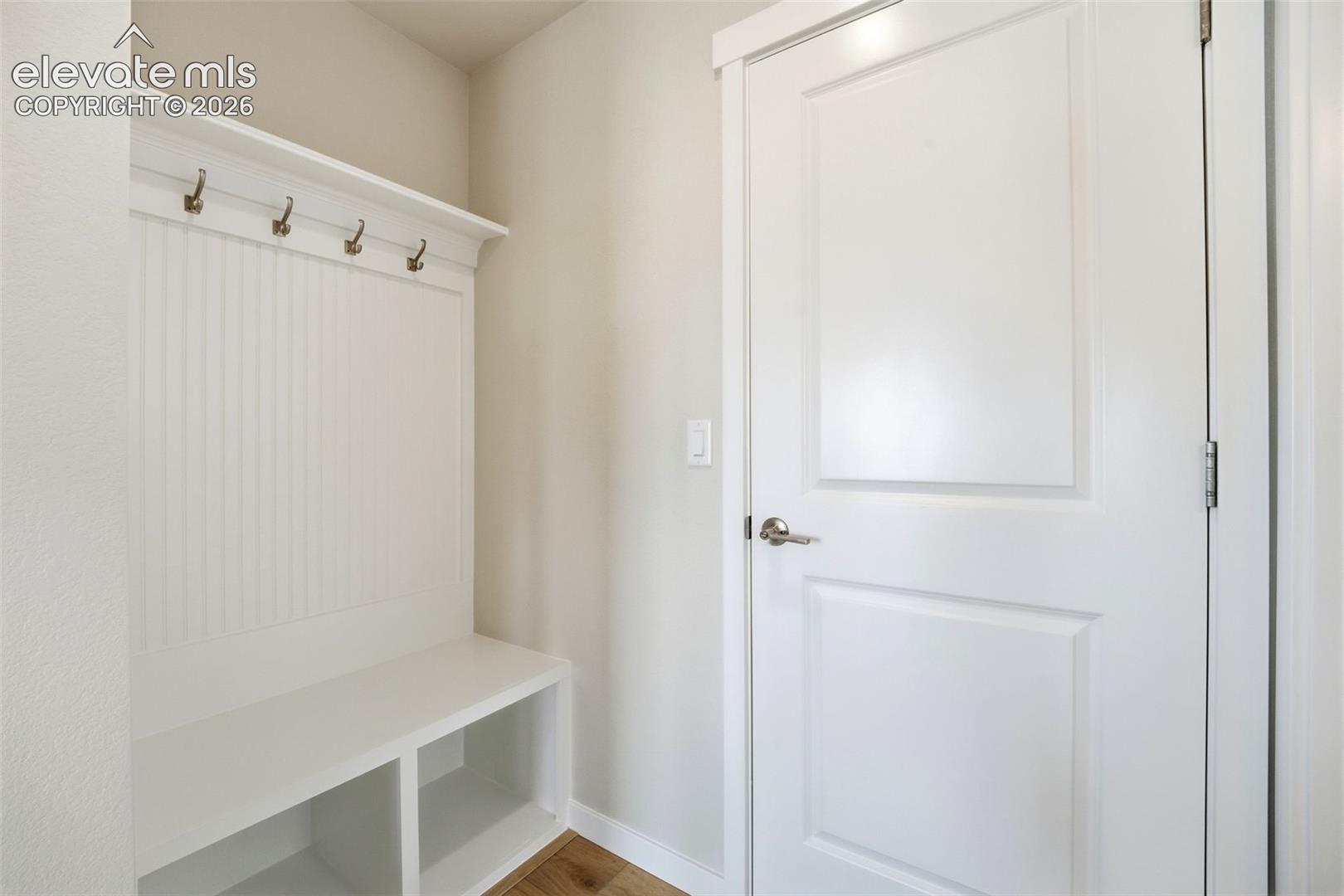 Listing photo 17 for 7979 Wilton Drive