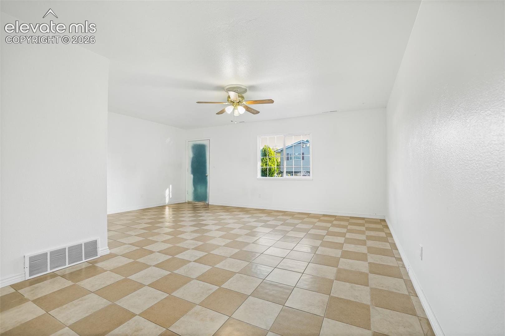 3463 Springnite Drive, photo 4