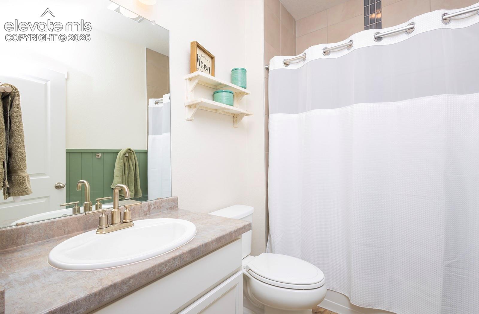 Listing photo 7 for 9828 Pennycress Drive