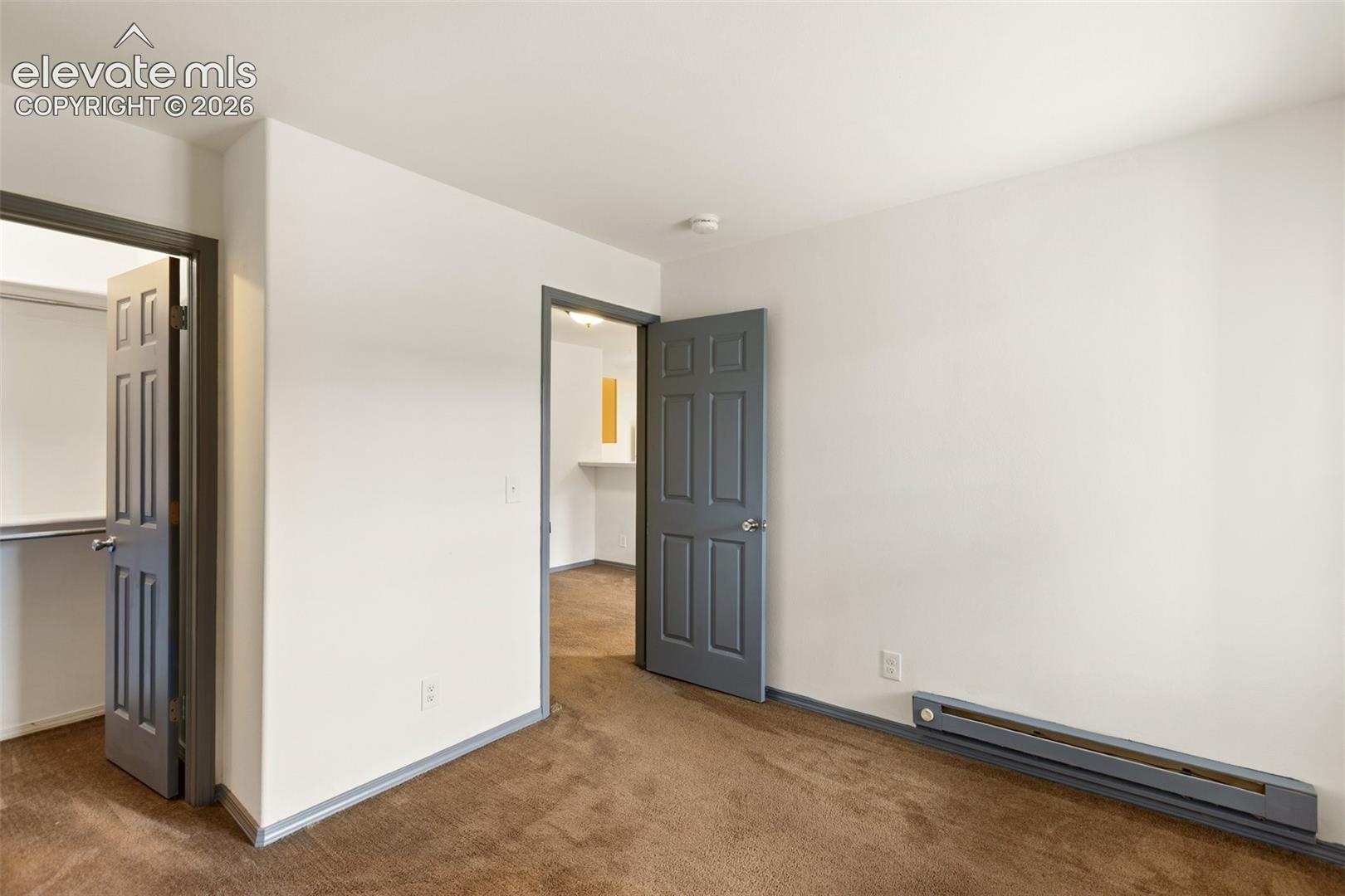 Listing photo 15 for 120 WHALEN Avenue 25 BLDG 1