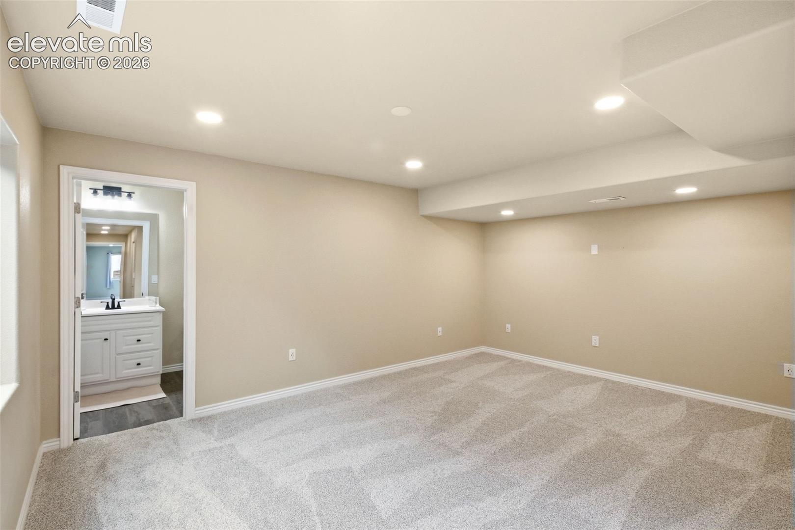 Listing photo 29 for 12637 Chianti Court
