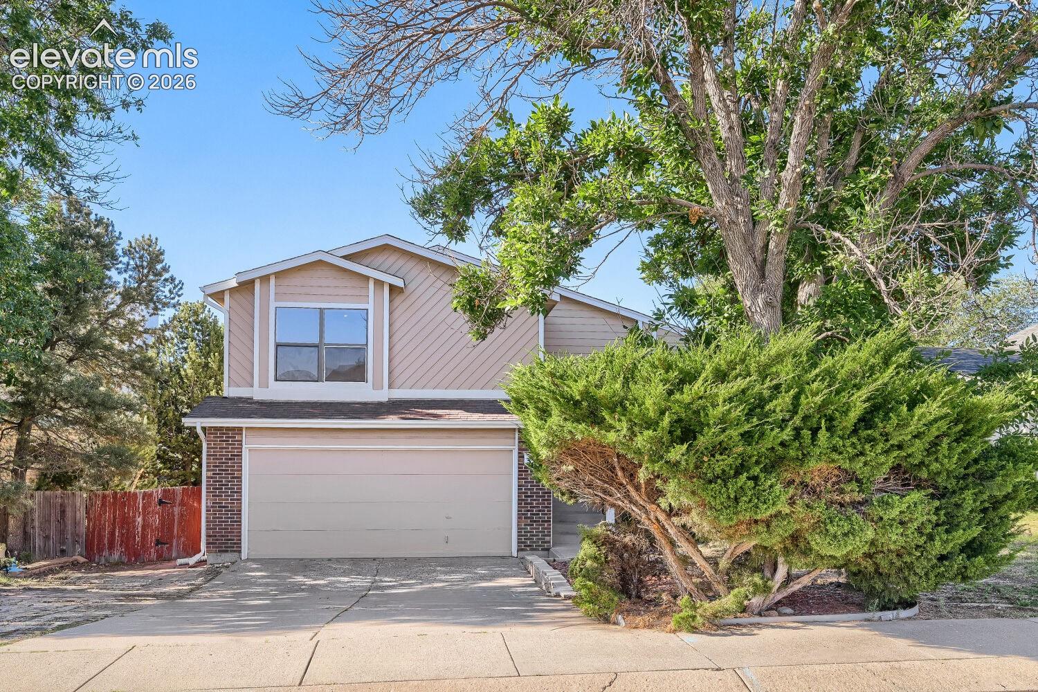 3645 Sedgewood Way