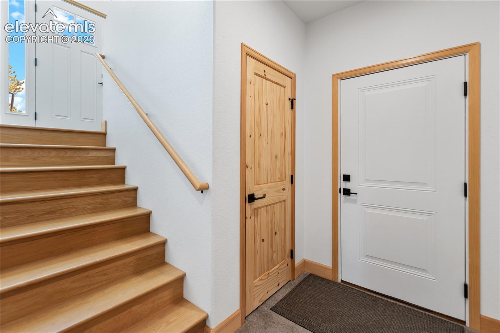 Listing photo 38 for 1382 Ridgestone Drive