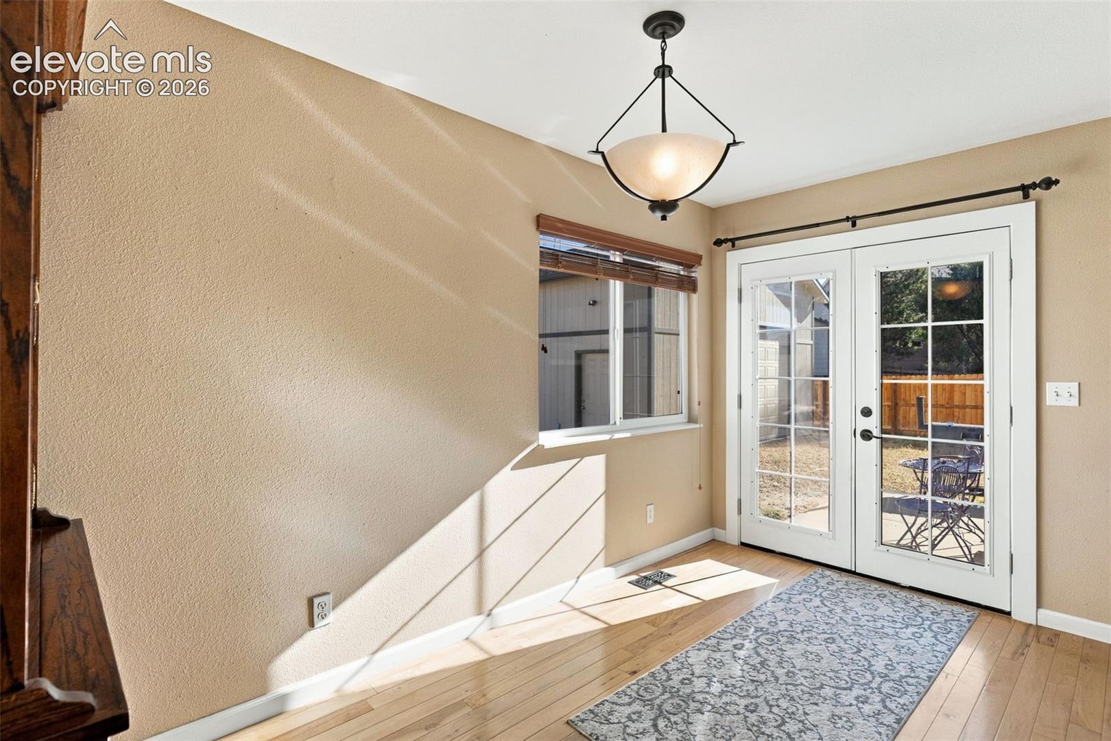 Listing photo 14 for 1150 Pipestone Court